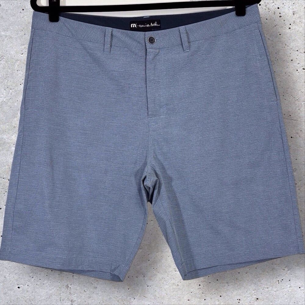 Travis Mathew Golf Shorts Mens Size 38 Blue Striped 10” Inseam Casual